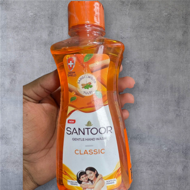 Santoor Gentle Hand Wash Classic (Sandalwood & Tulsi) Buy 1 Get 1 Free | Germ Protection Liquid Handwash | Soft on Hands